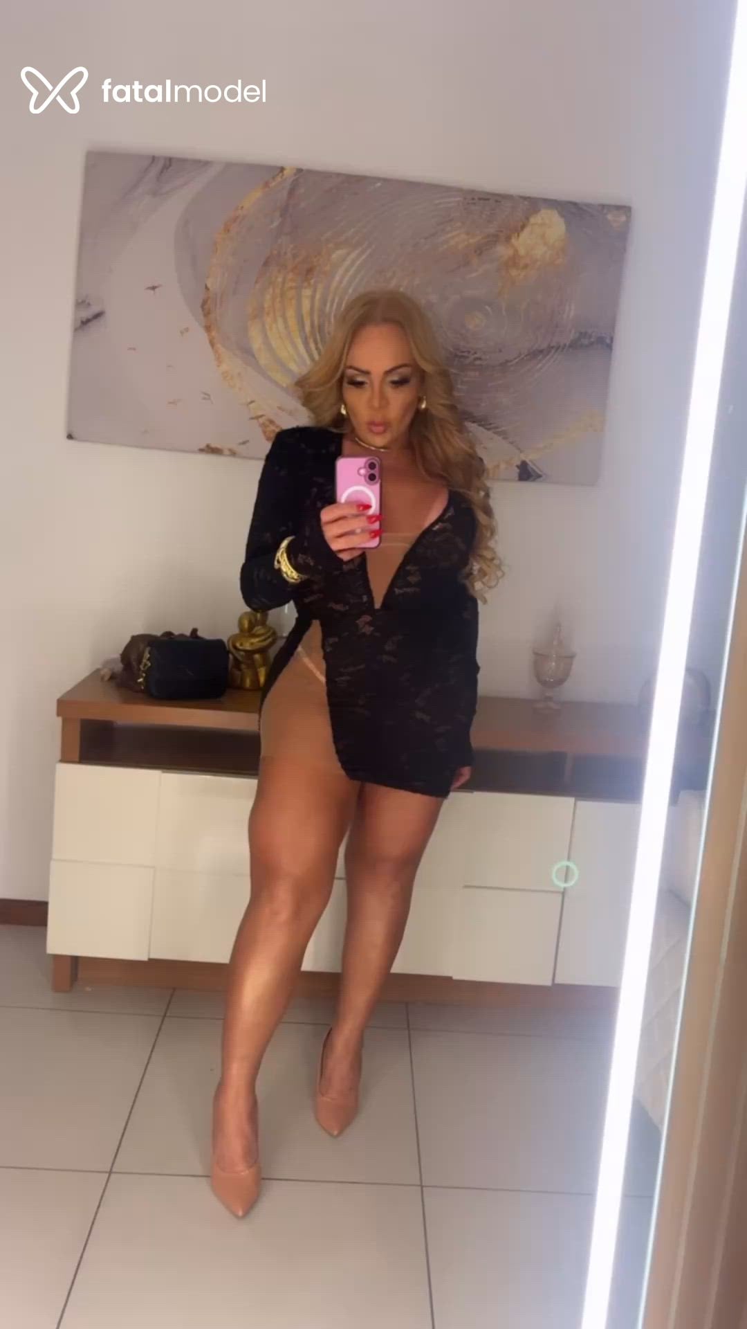 Acompanhante mulher trans loira (o) de olhos castanhos - Andressa Amorim Acompanhante mulher trans loira (o) de olhos castanhos - Andressa Amorim