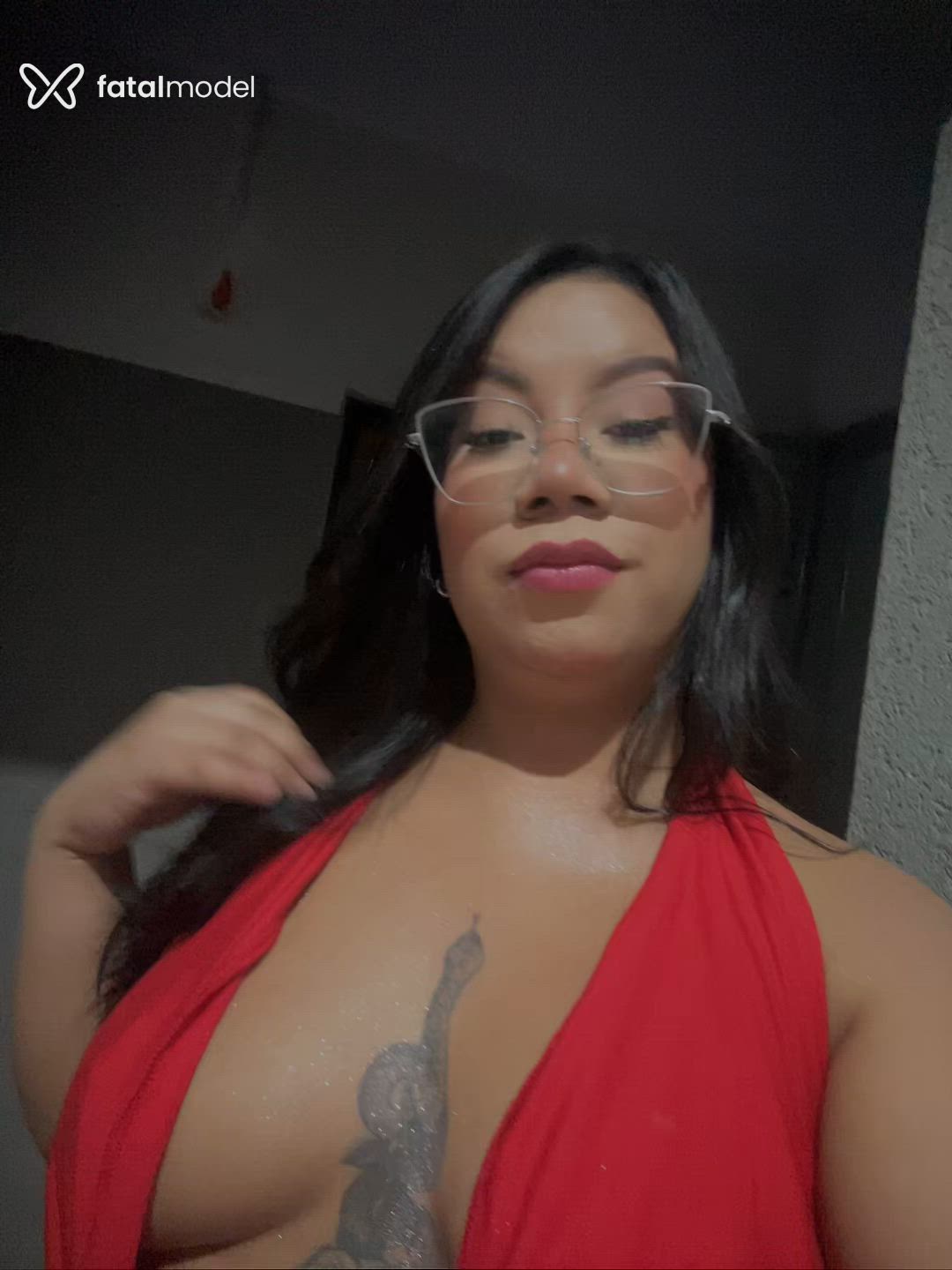 Acompanhante mulher morena (o) de olhos castanhos - Fernanda Acompanhante mulher morena (o) de olhos castanhos - Fernanda