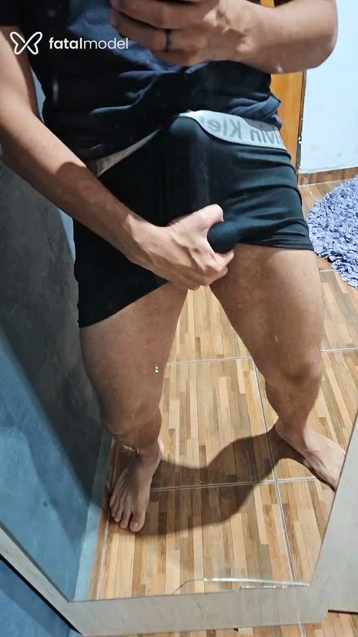 Acompanhante homem morena (o) de olhos pretos - Dom Léo