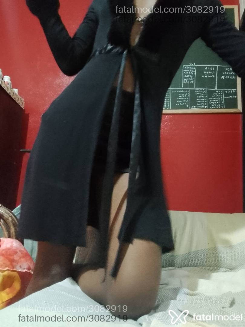 Acompanhante mulher morena (o) de olhos pretos em Pelotas - Pretinhaebony