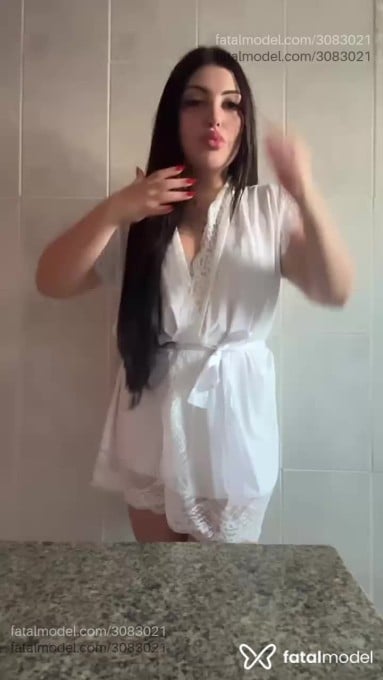 Acompanhante mulher morena (o) de olhos mel em Atibaia - Juliana Ferrielo