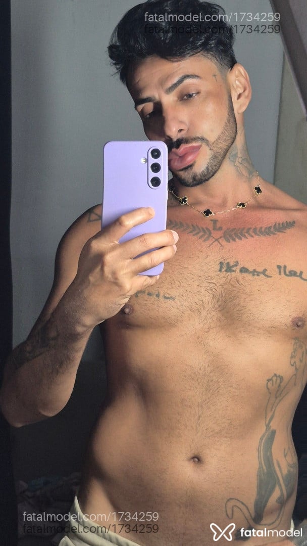 Acompanhante homem morena (o) de olhos pretos - Mohammed