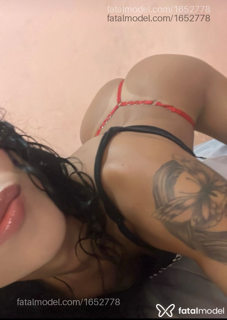 Acompanhante mulher morena (o) de olhos castanhos - Livia Lisboa