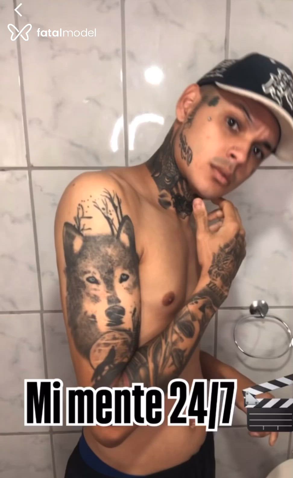 Acompanhante homem com cabelo castanho de olhos pretos - Freddy Khusich