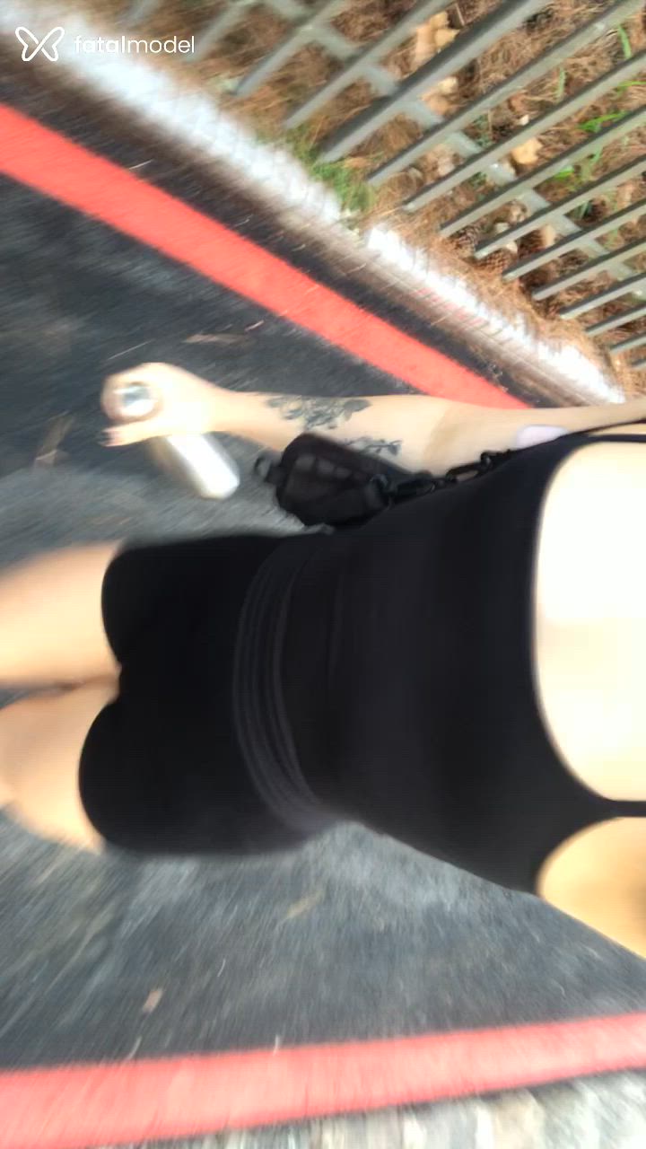 Acompanhante mulher trans com cabelo castanho de olhos castanhos - Alana Souza