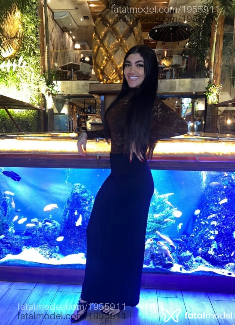 Acompanhante mulher morena (o) de olhos mel - Alice