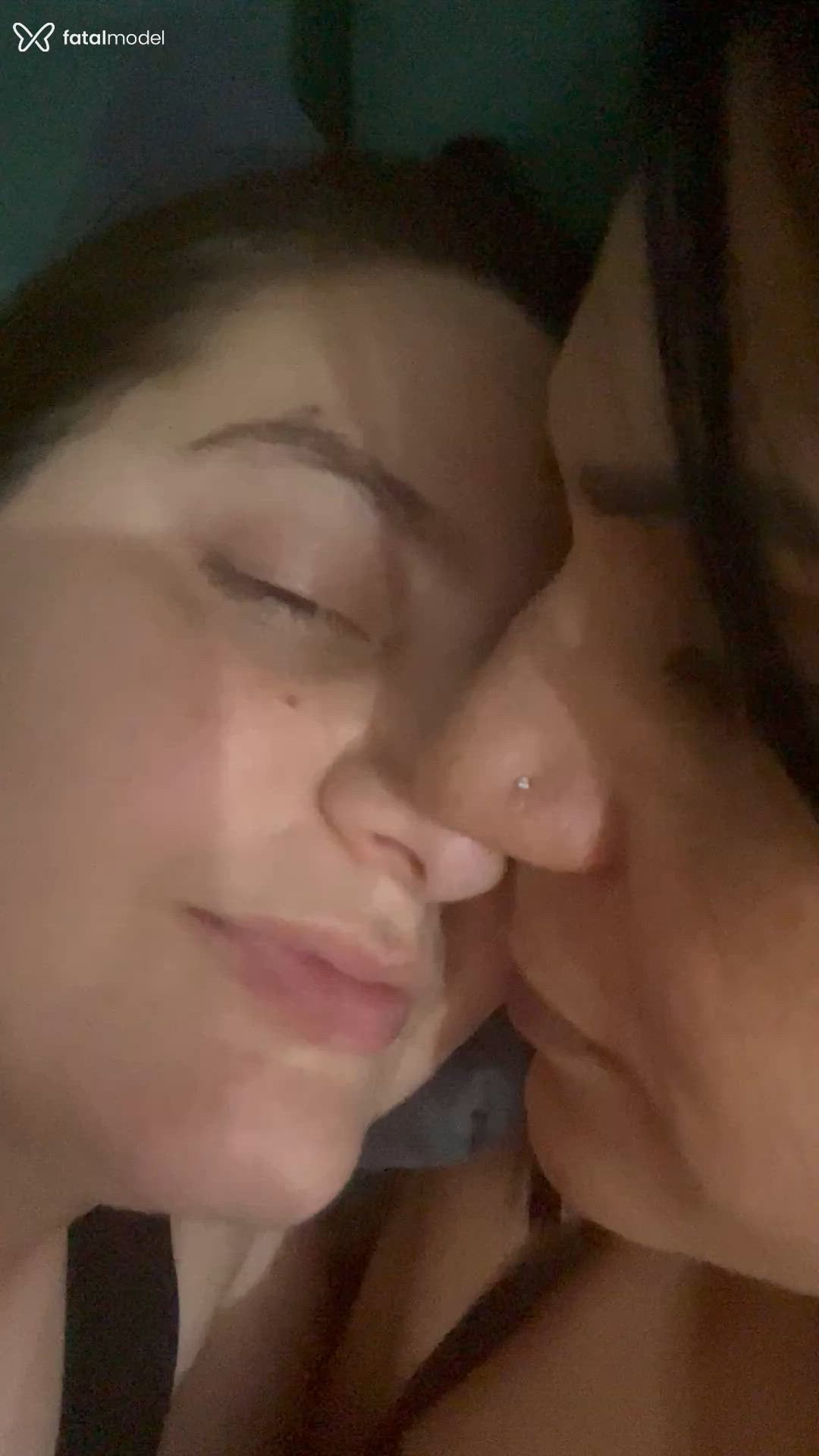 Acompanhante mulher morena (o) de olhos pretos - Bruna Aylla Acompanhante mulher morena (o) de olhos pretos - Bruna Aylla