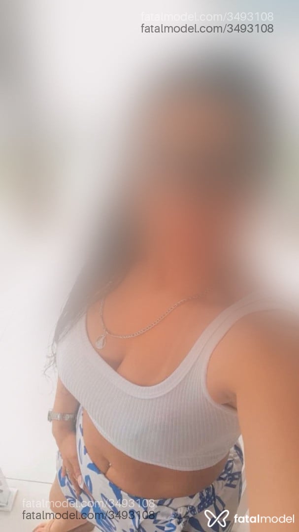 Acompanhante mulher morena (o) de olhos castanhos - Jenniffer