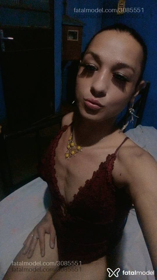 Acompanhante mulher trans morena (o) de olhos castanhos em Cachoeira do Sul - Kendra Ferrete