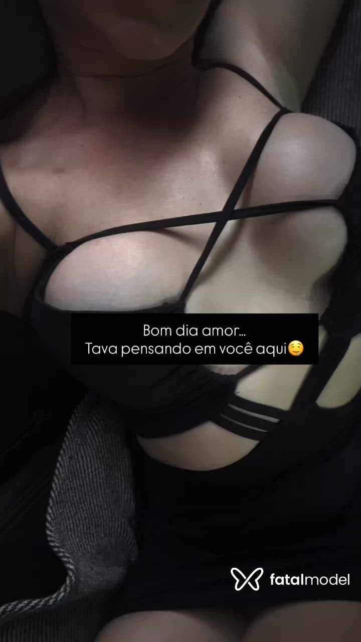 Acompanhante mulher ruiva (o) de olhos castanhos - Carol Porto