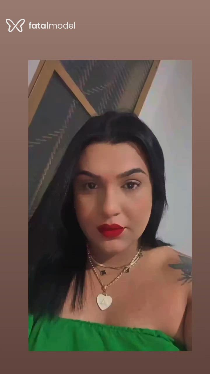 Acompanhante travesti morena (o) de olhos pretos - Allanna Acompanhante travesti morena (o) de olhos pretos - Allanna