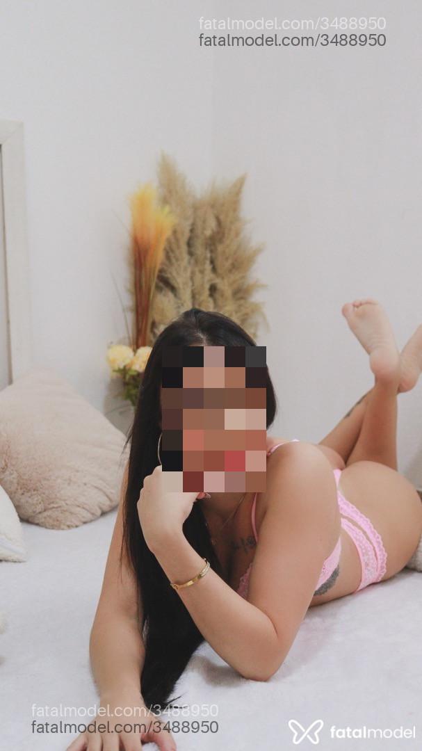 Acompanhante mulher morena (o) de olhos castanhos - Grazi Hofmann