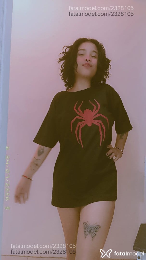 Acompanhante mulher ruiva (o) de olhos castanhos - Madu Ferreira