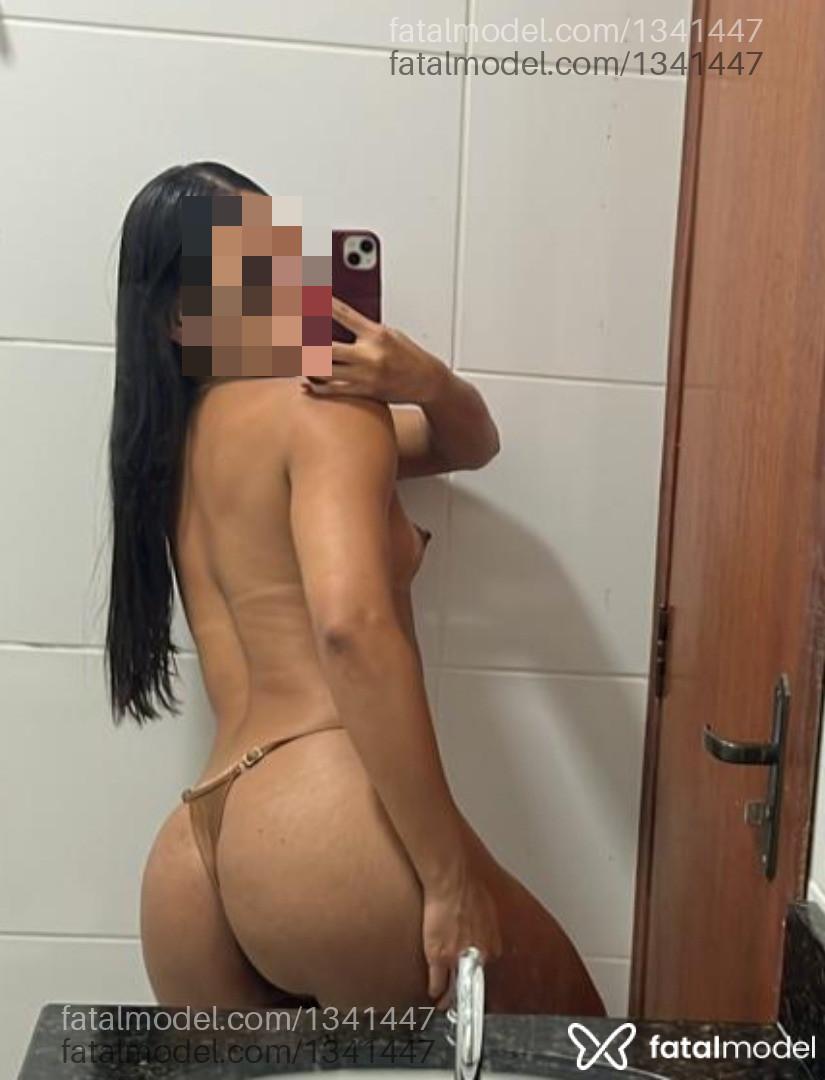 Acompanhante mulher morena (o) de olhos castanhos - Perlla Cássia