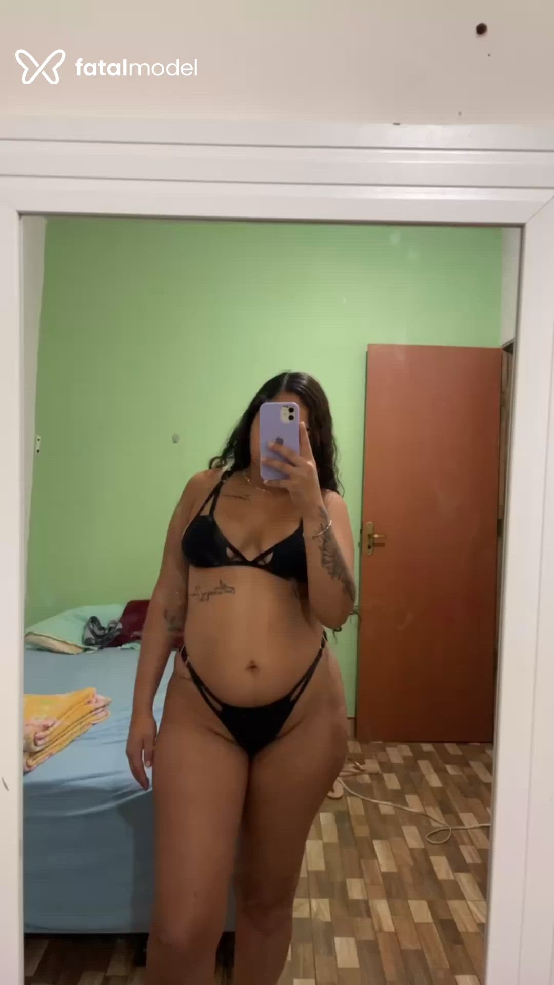 Acompanhante mulher morena (o) de olhos castanhos - Letícia Ribeiro