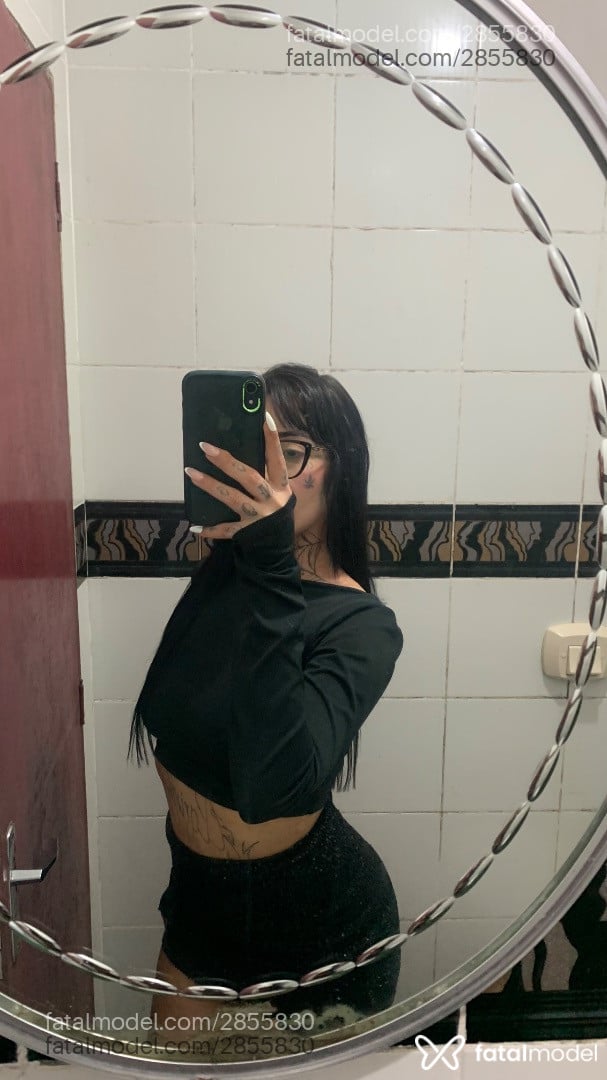 Acompanhante mulher morena (o) de olhos castanhos - Andressinha