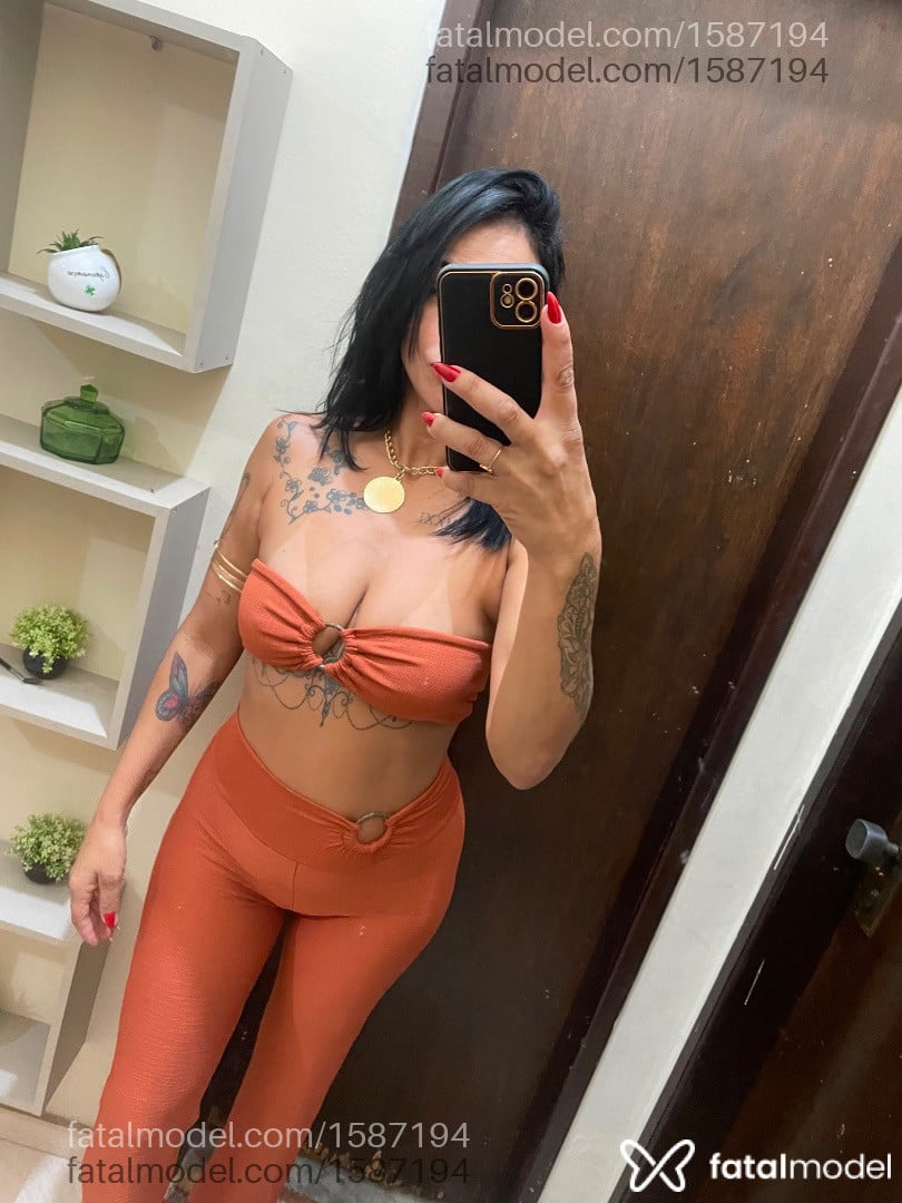 Acompanhante mulher morena (o) de olhos mel - Sheila Ferraz