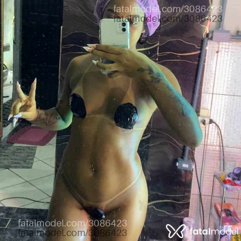 Acompanhante mulher morena (o) de olhos mel em Maringá - Bia Oliveira