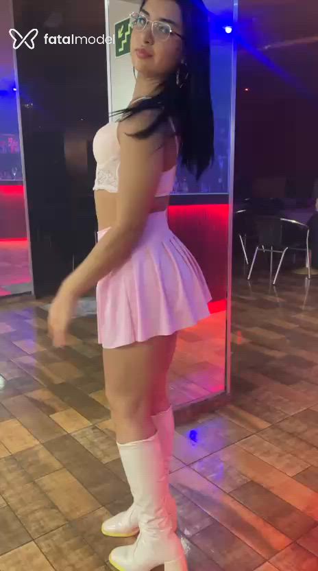 Acompanhante mulher morena (o) de olhos castanhos - Anny Vitoria