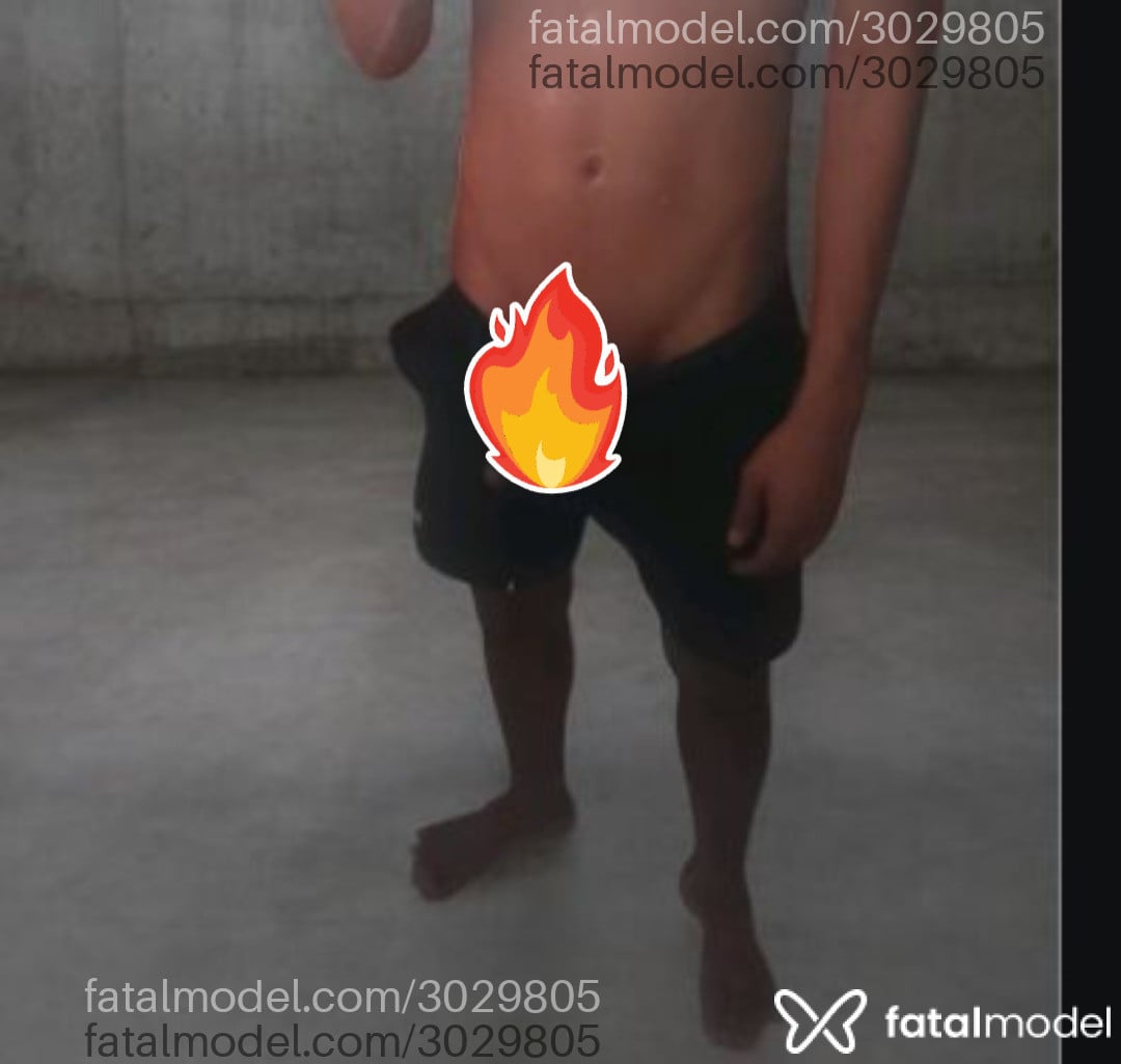 Acompanhante homem morena (o) de olhos castanhos - Marlysson
