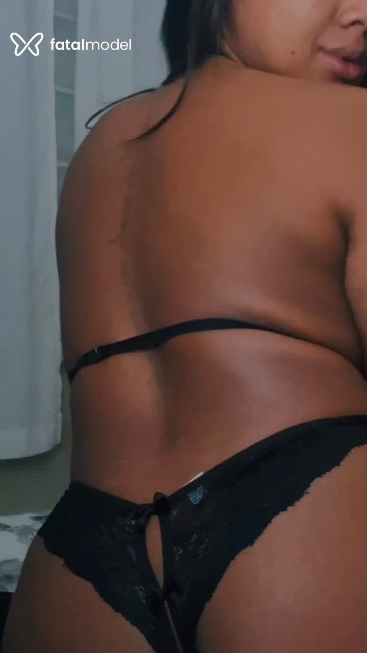 Acompanhante mulher morena (o) de olhos castanhos - Joice Acompanhante mulher morena (o) de olhos castanhos - Joice