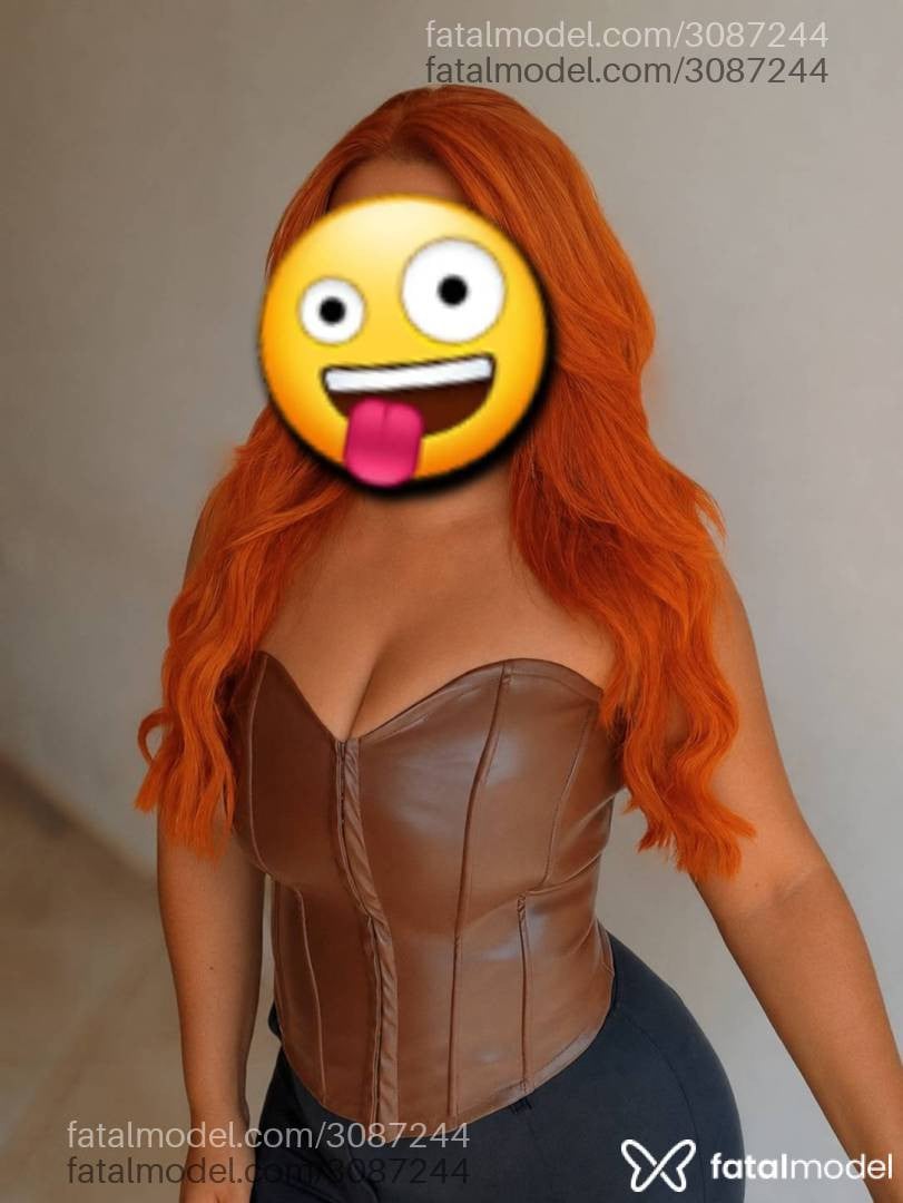 Acompanhante mulher ruiva (o) de olhos castanhos - Karleane