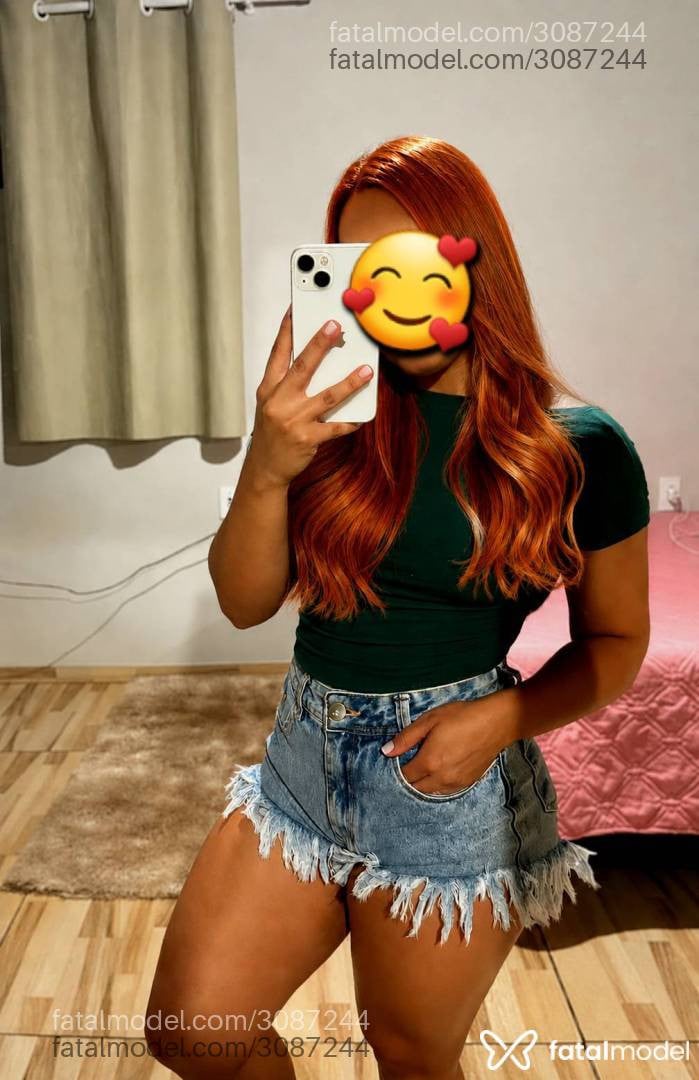 Acompanhante mulher ruiva (o) de olhos castanhos em Macapá - Karleane
