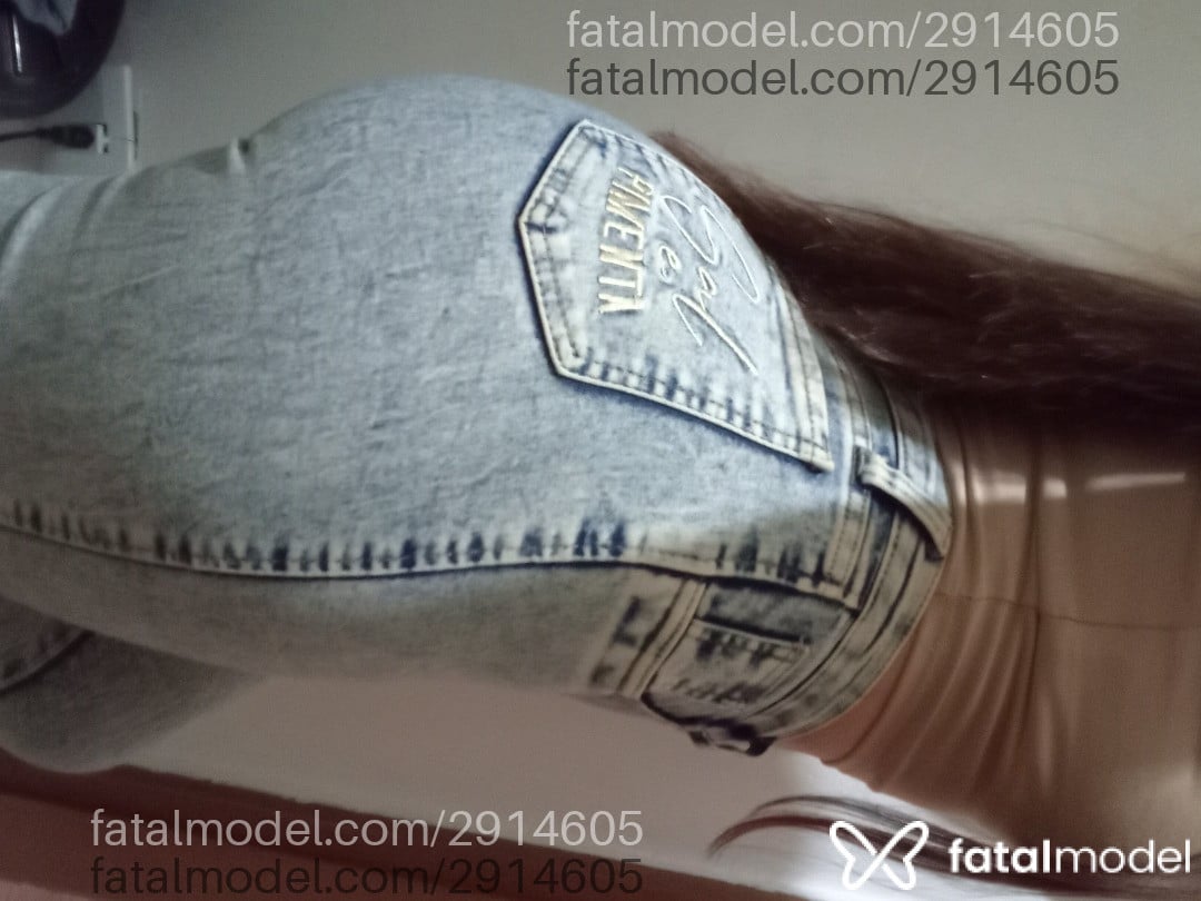 Acompanhante mulher com cabelo castanho de olhos castanhos - Luanna