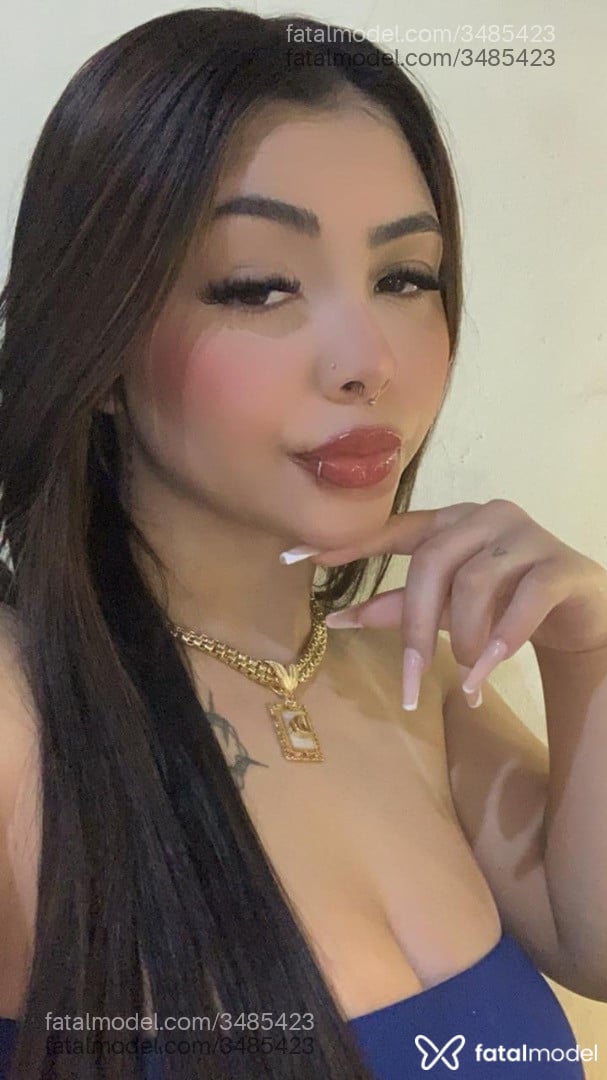 Acompanhante mulher com cabelo castanho de olhos castanhos - Ketlin