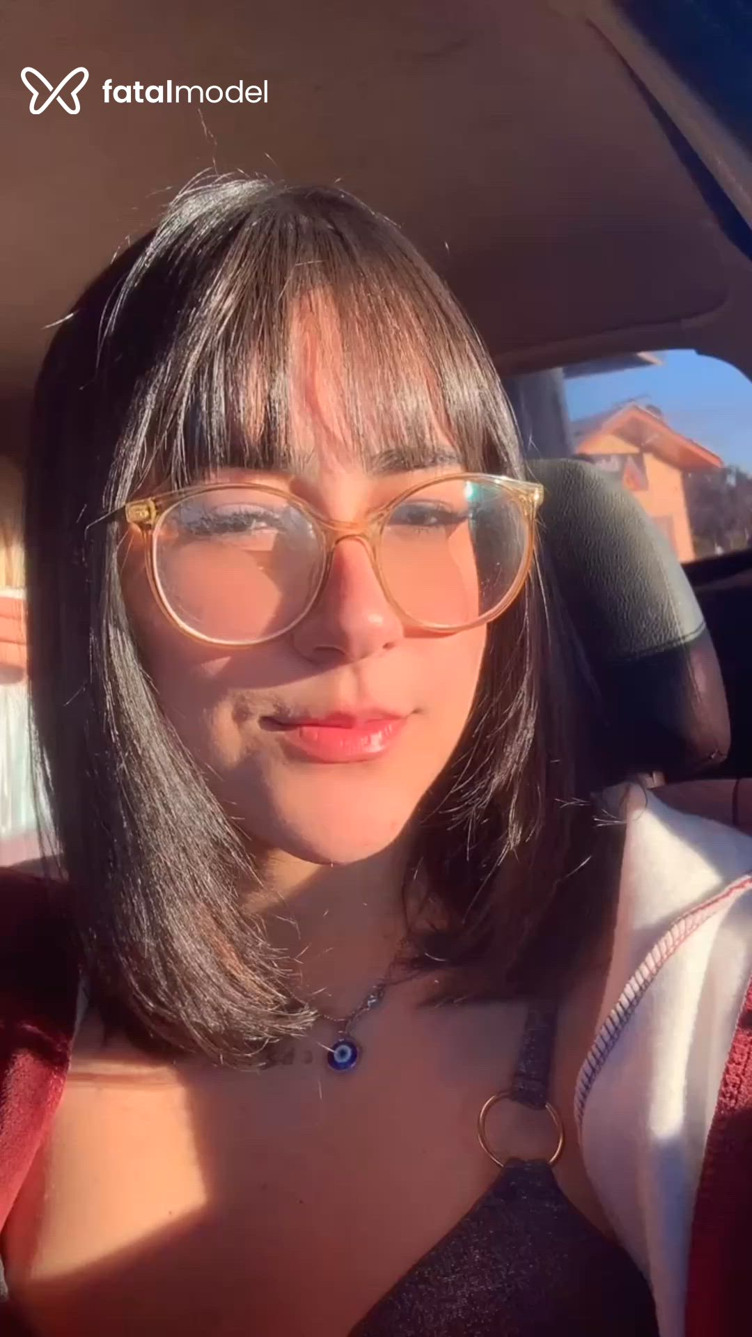Acompanhante mulher com cabelo castanho de olhos castanhos - Angel