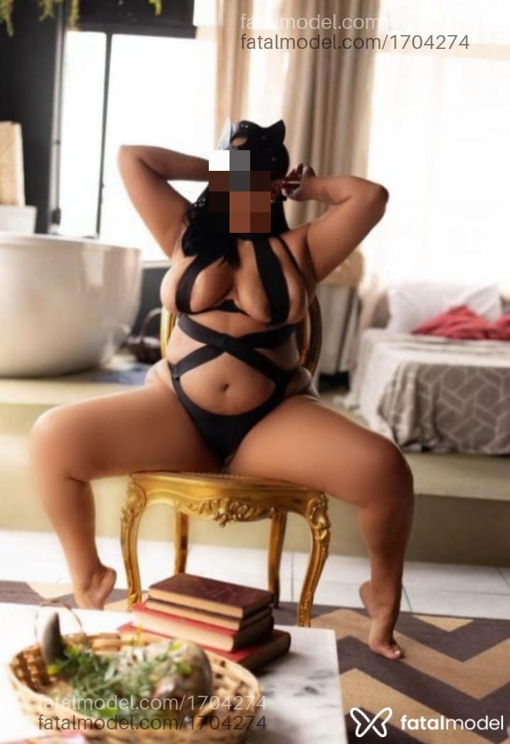 Acompanhante mulher morena (o) de olhos mel - Nanda