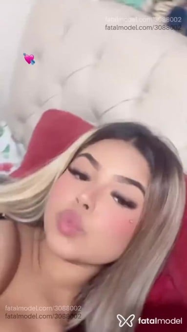 Acompanhante mulher loira (o) de olhos castanhos em Brasília - Melissa Vitoria