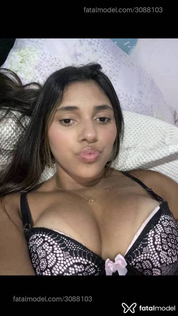 Acompanhante mulher morena (o) de olhos castanhos em Floresta do Araguaia - Larissa Santos