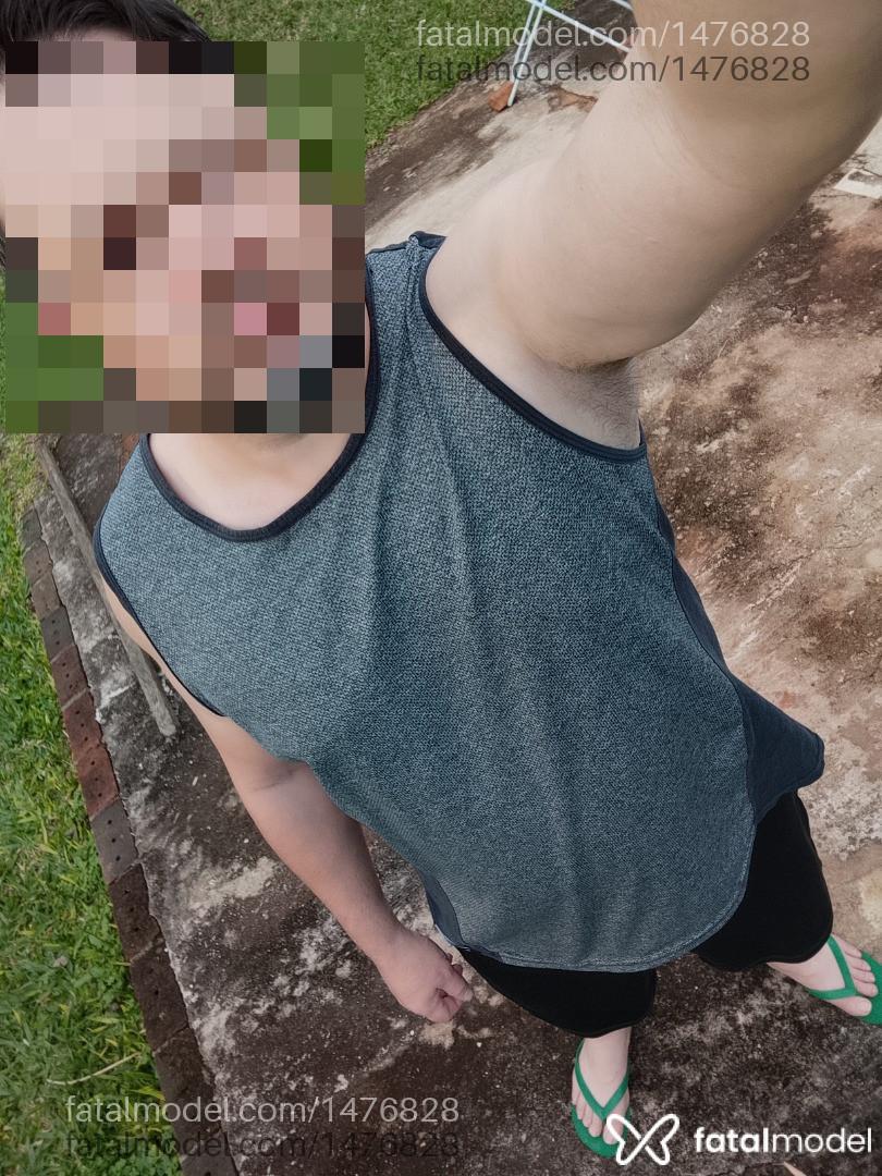 Acompanhante homem com cabelo castanho de olhos castanhos - Tiago