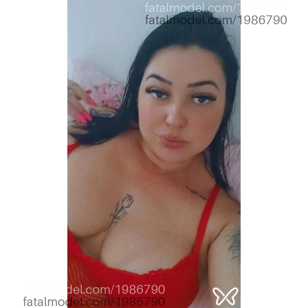 Acompanhante mulher morena (o) de olhos castanhos - Fernanda Mendes