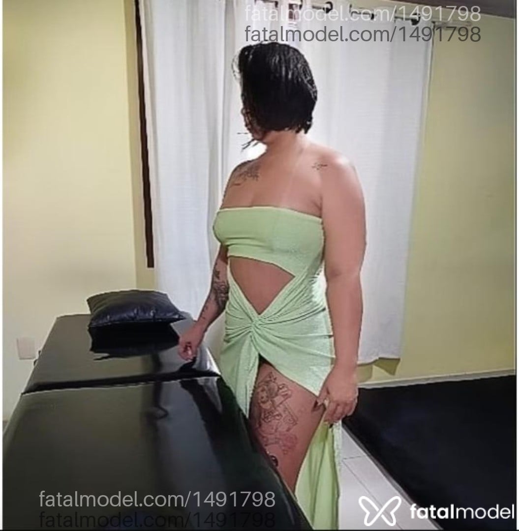 Acompanhante mulher morena (o) de olhos mel - Laura Bithencur
