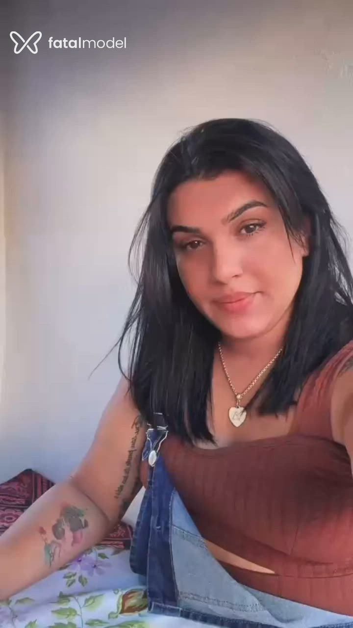 Acompanhante travesti morena (o) de olhos pretos - Allanna Acompanhante travesti morena (o) de olhos pretos - Allanna