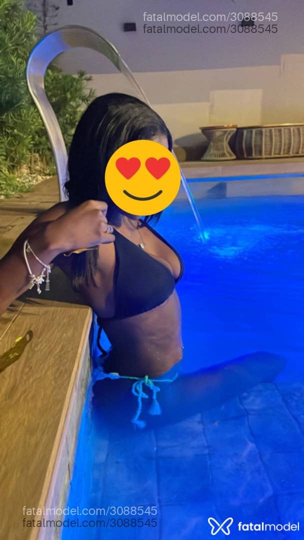 Acompanhante mulher morena (o) de olhos castanhos em Sinop Acompanhante mulher morena (o) de olhos castanhos em Sinop - Morena