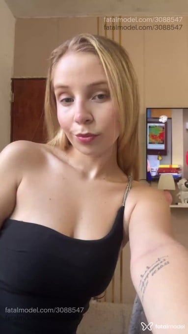 Acompanhante mulher loira (o) de olhos azuis em Fortaleza - Ana Thairine
