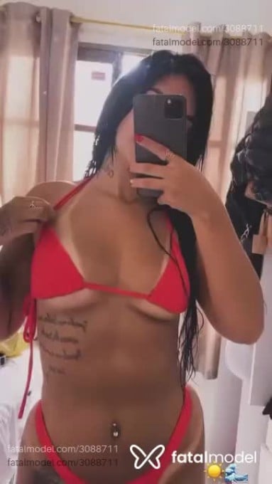 Acompanhante mulher morena (o) de olhos castanhos em Joinville - Maya Monteiro