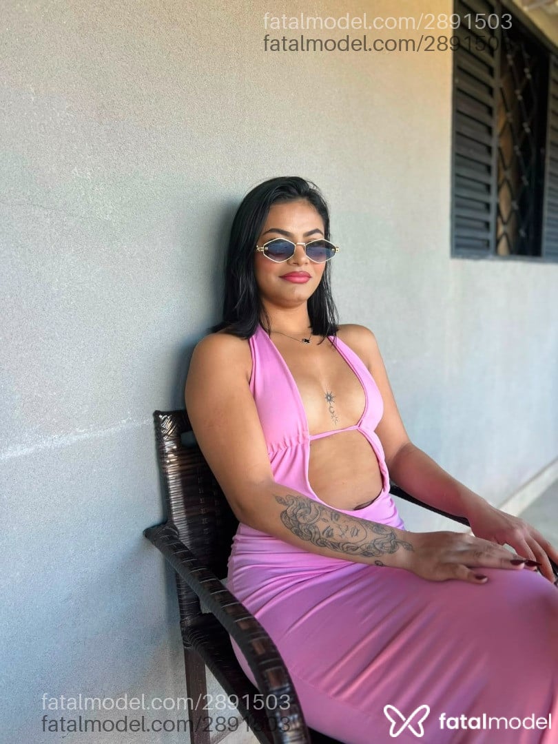 Acompanhante mulher morena (o) de olhos castanhos - Mel Mendes