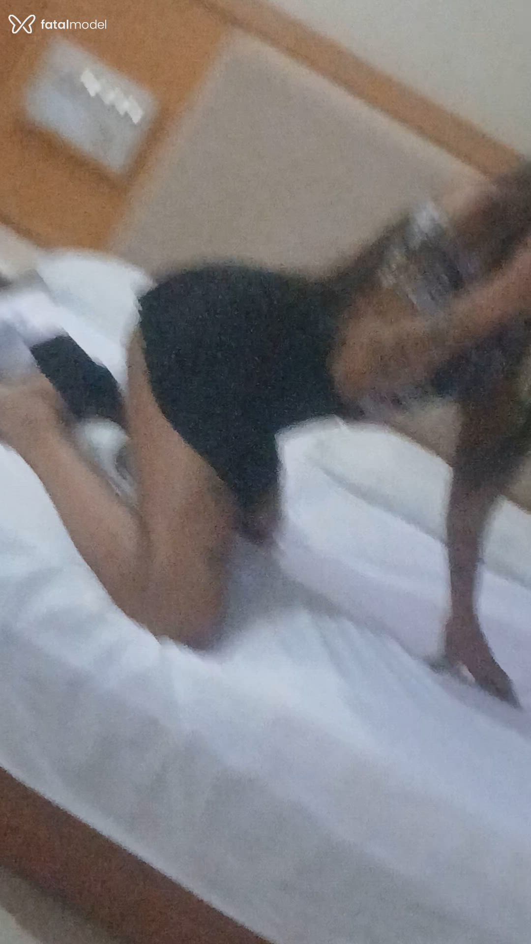 Acompanhante travesti morena (o) de olhos castanhos - Giovanna Palzuda