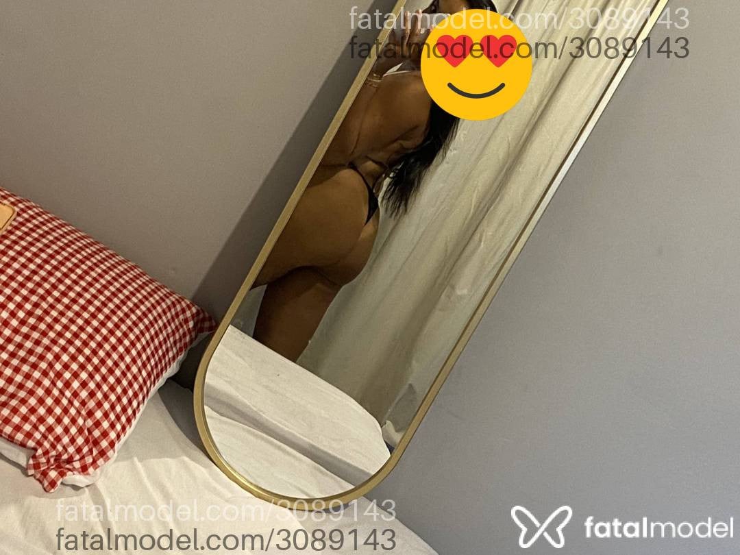 Acompanhante mulher morena (o) de olhos pretos - Amandinha