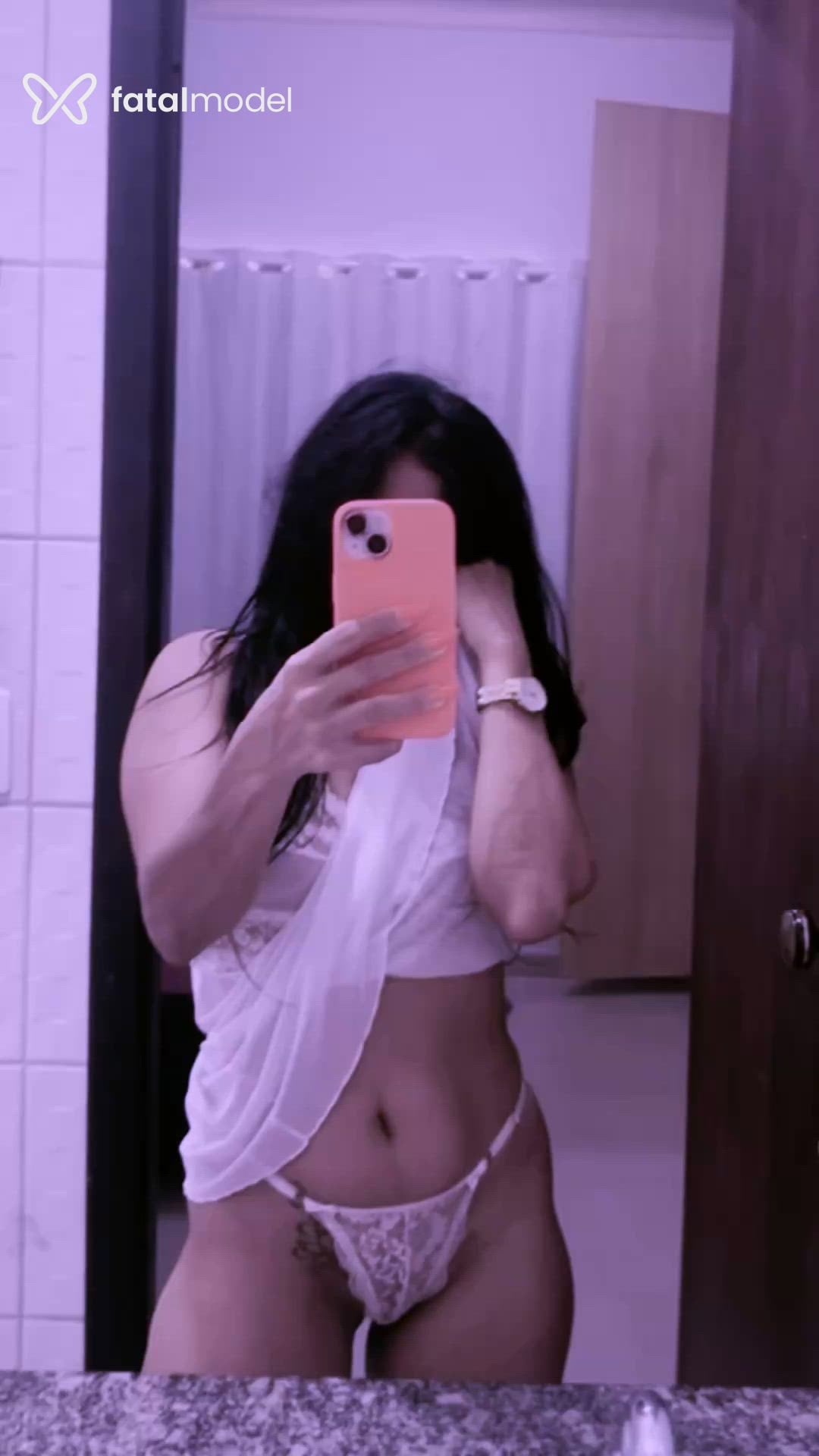 Acompanhante mulher morena (o) de olhos mel - Sophia Castro