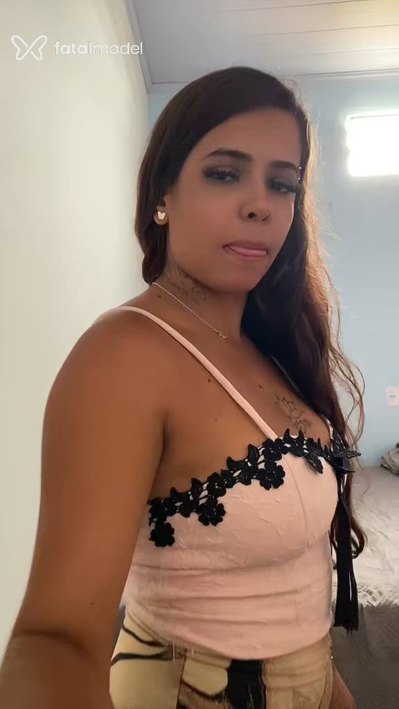 Acompanhante mulher morena (o) de olhos pretos - Karolsanttos Acompanhante mulher morena (o) de olhos pretos - Karolsanttos