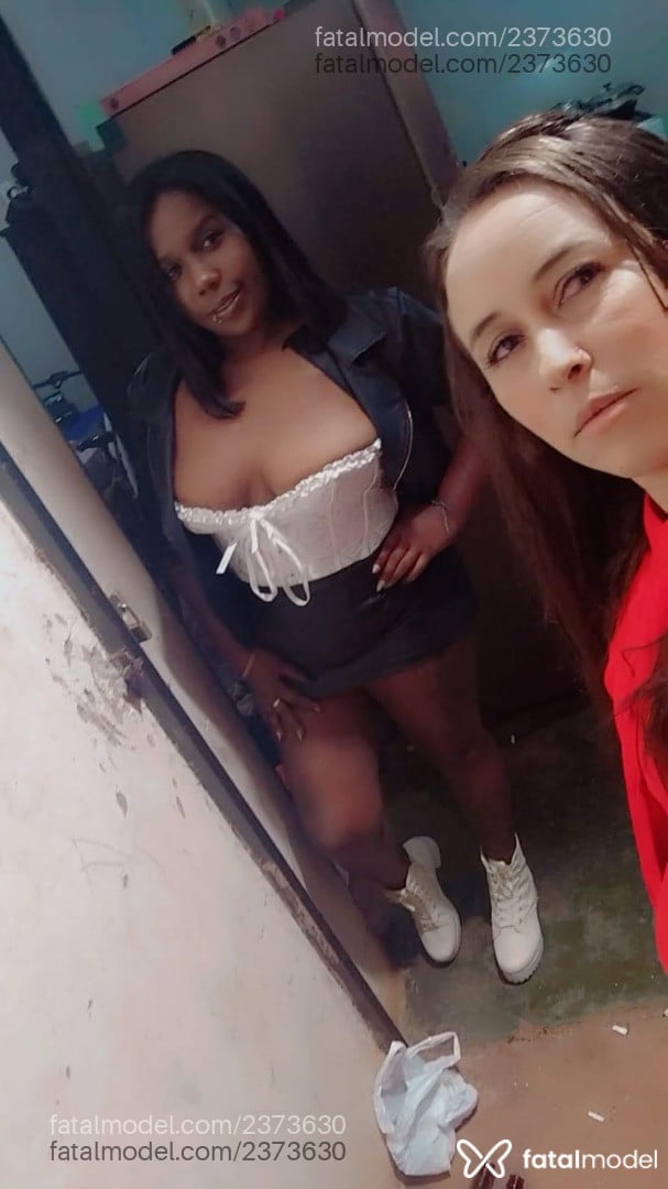 Acompanhante mulher morena (o) de olhos pretos - Geovanna Acompanhante mulher morena (o) de olhos pretos - Geovanna