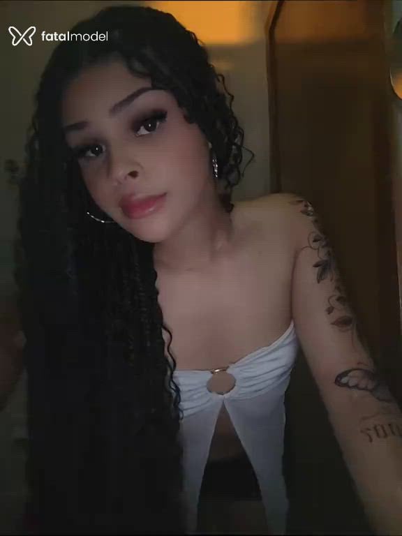 Acompanhante mulher trans morena (o) de olhos castanhos - Bianca