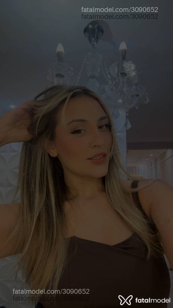 Acompanhante mulher morena (o) de olhos castanhos em São Paulo Acompanhante mulher morena (o) de olhos castanhos em São Paulo - Maria Eduarda