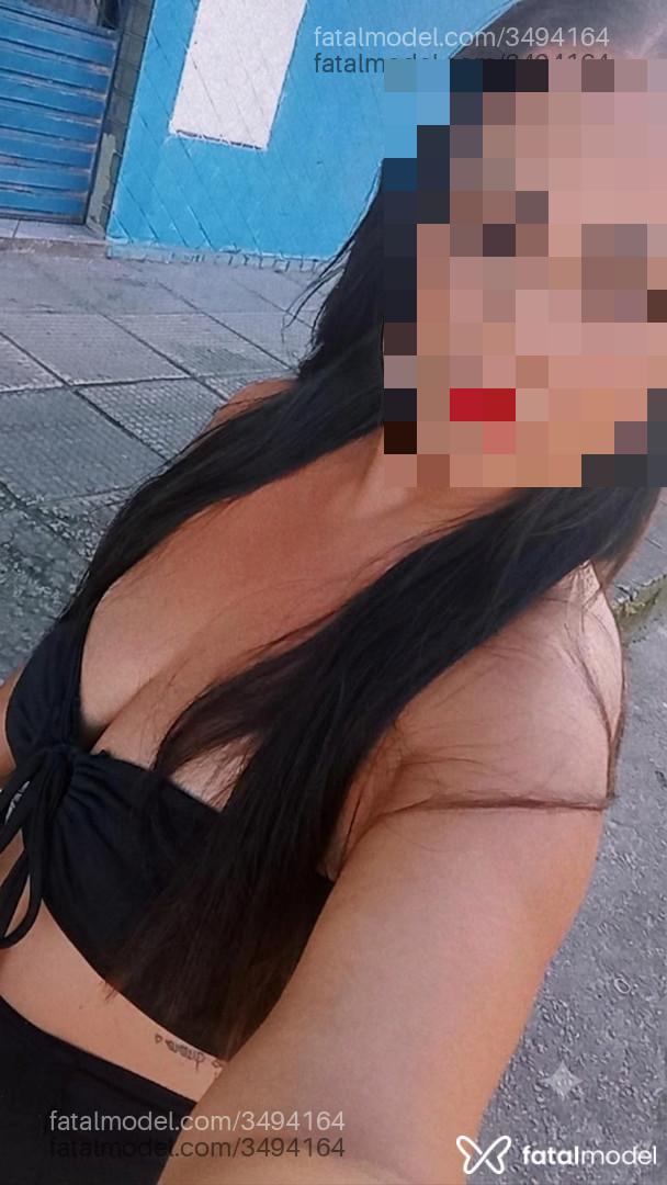 Acompanhante mulher com cabelo castanho de olhos castanhos - Suaveeperigosa