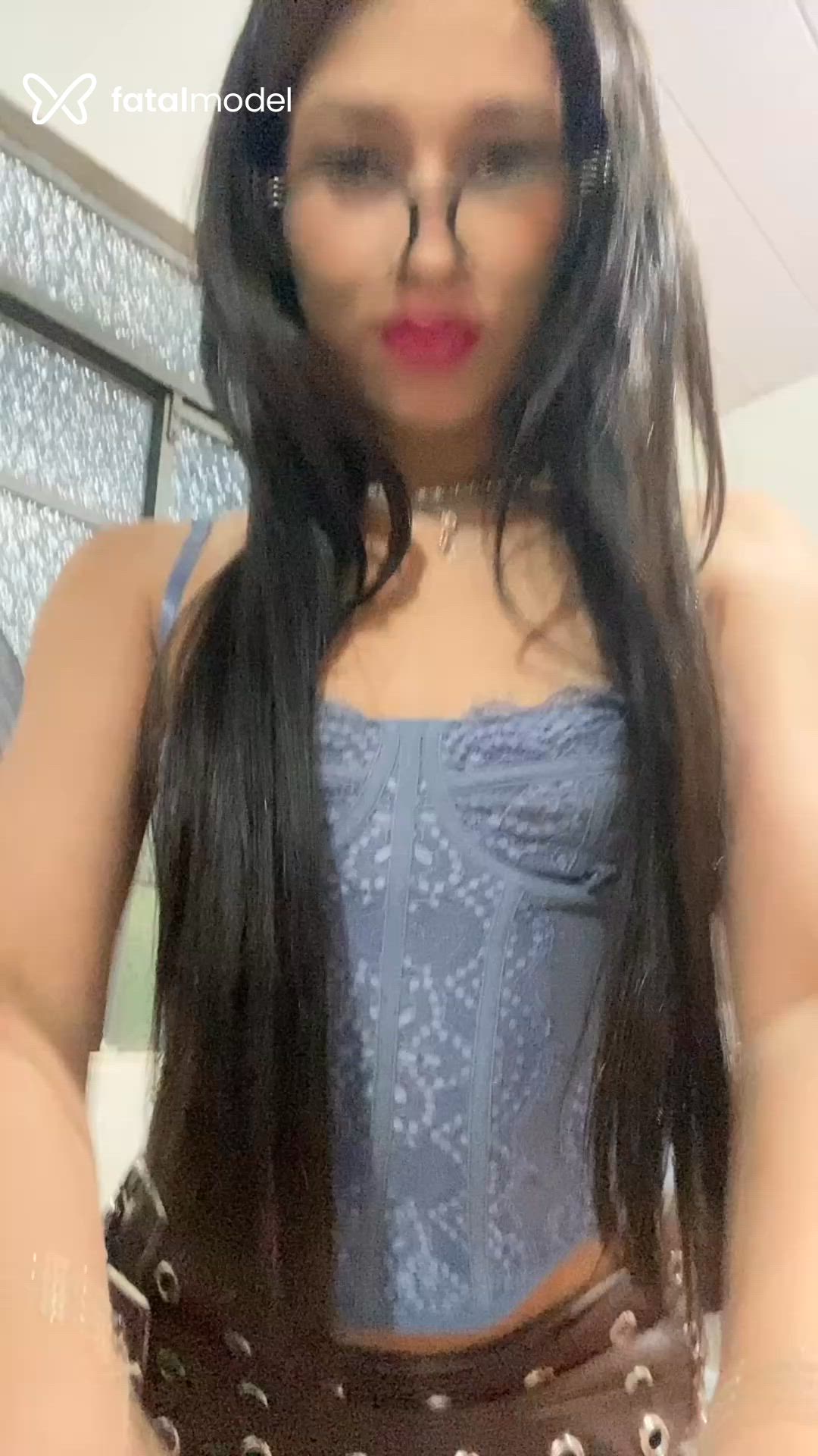 Acompanhante mulher trans loira (o) de olhos castanhos - Luara Acompanhante mulher trans loira (o) de olhos castanhos - Luara